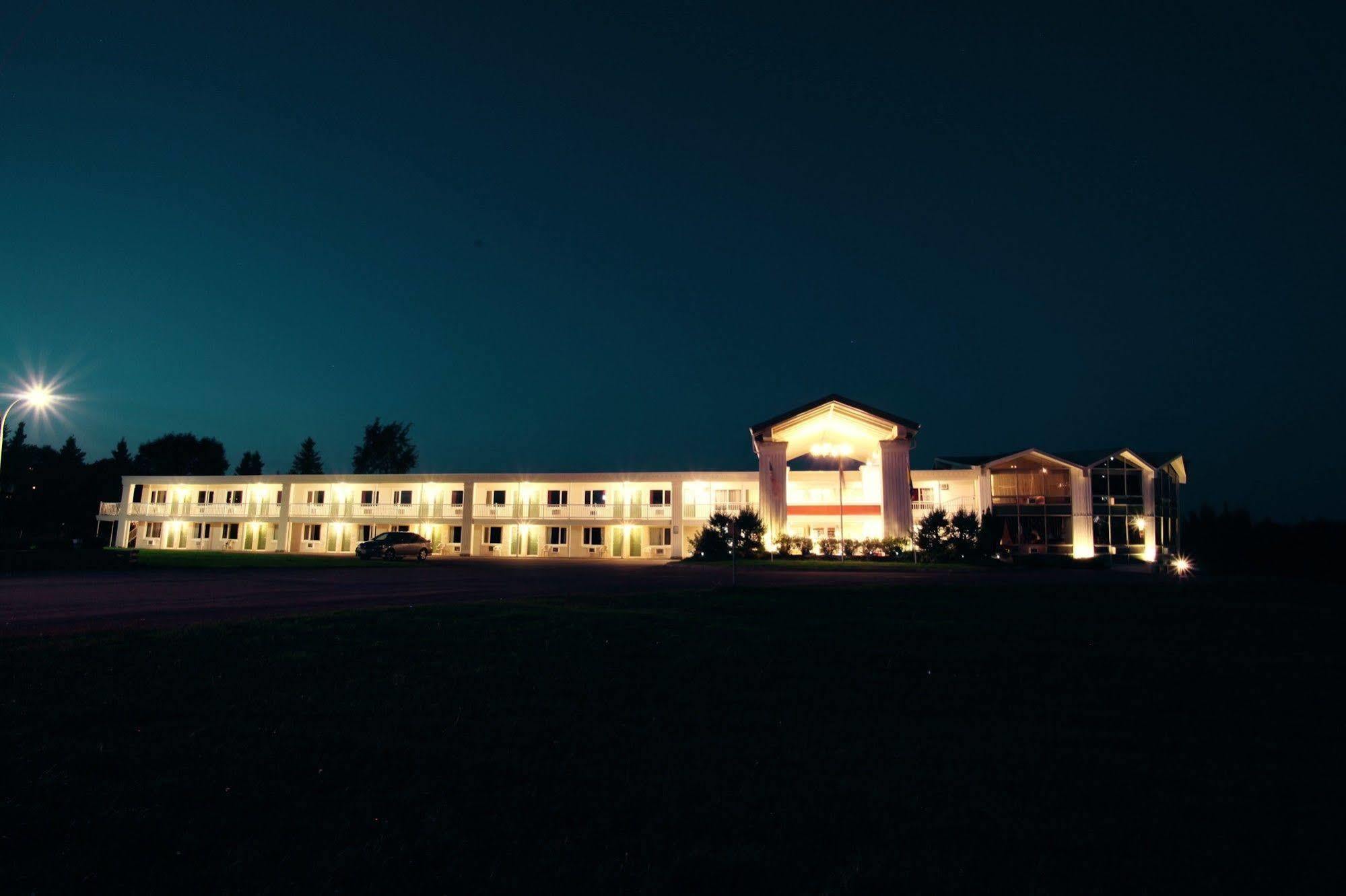 Hotel Монктон Экстерьер фото